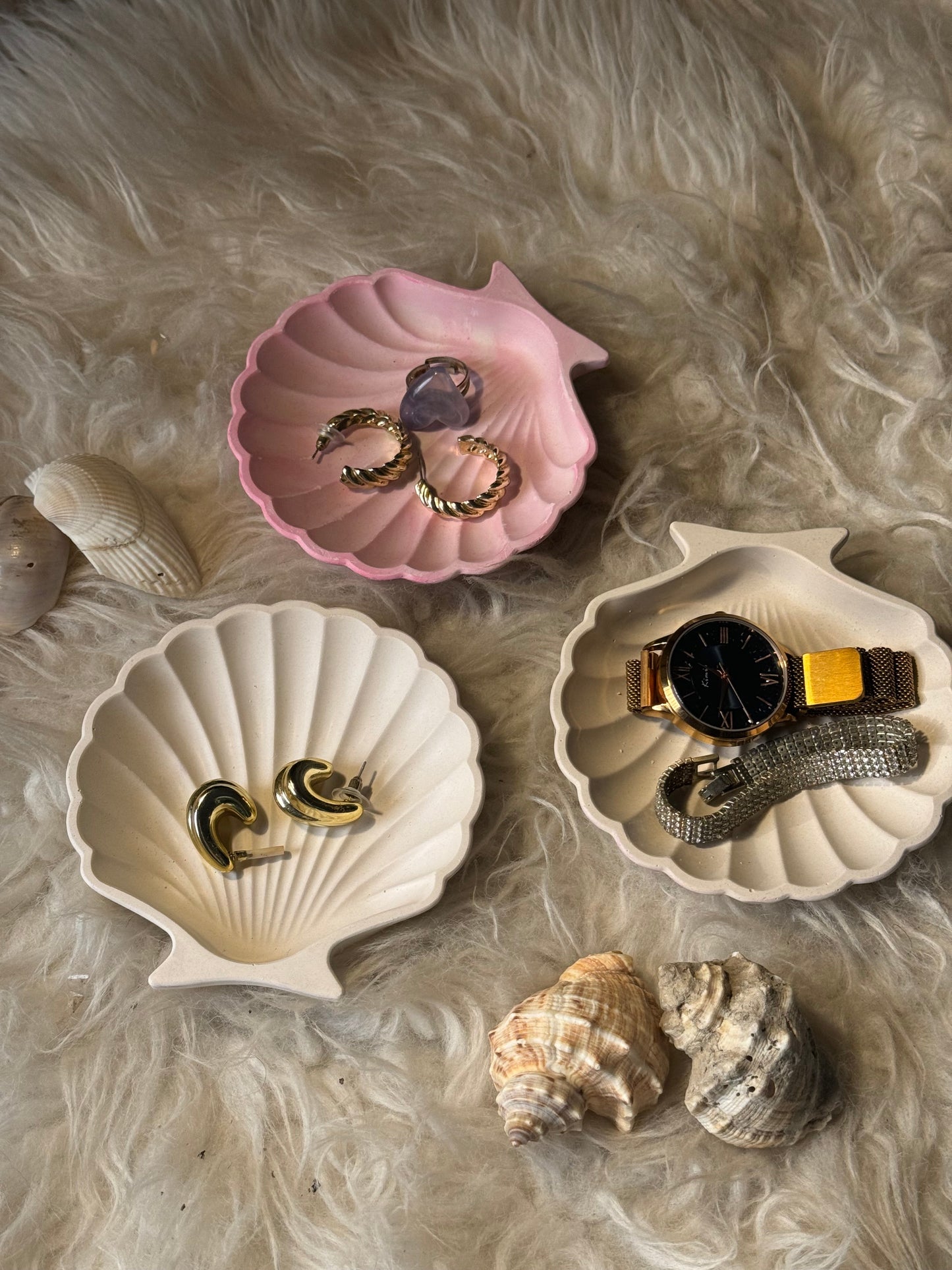 shell tray