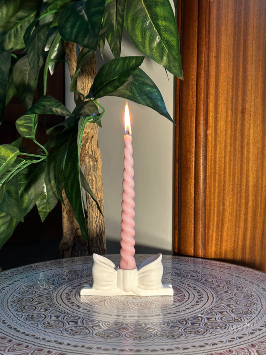 bow candle stand